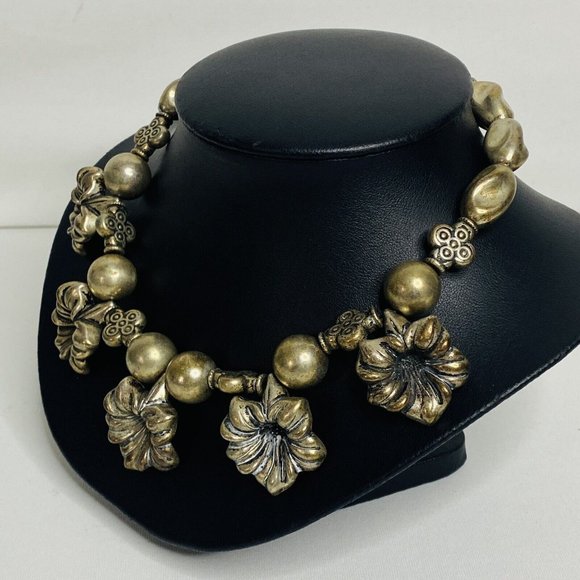 Vintage Pauline Rader Silver Tone Choker Necklace Dimensional Large Flowers - Picture 3 of 5